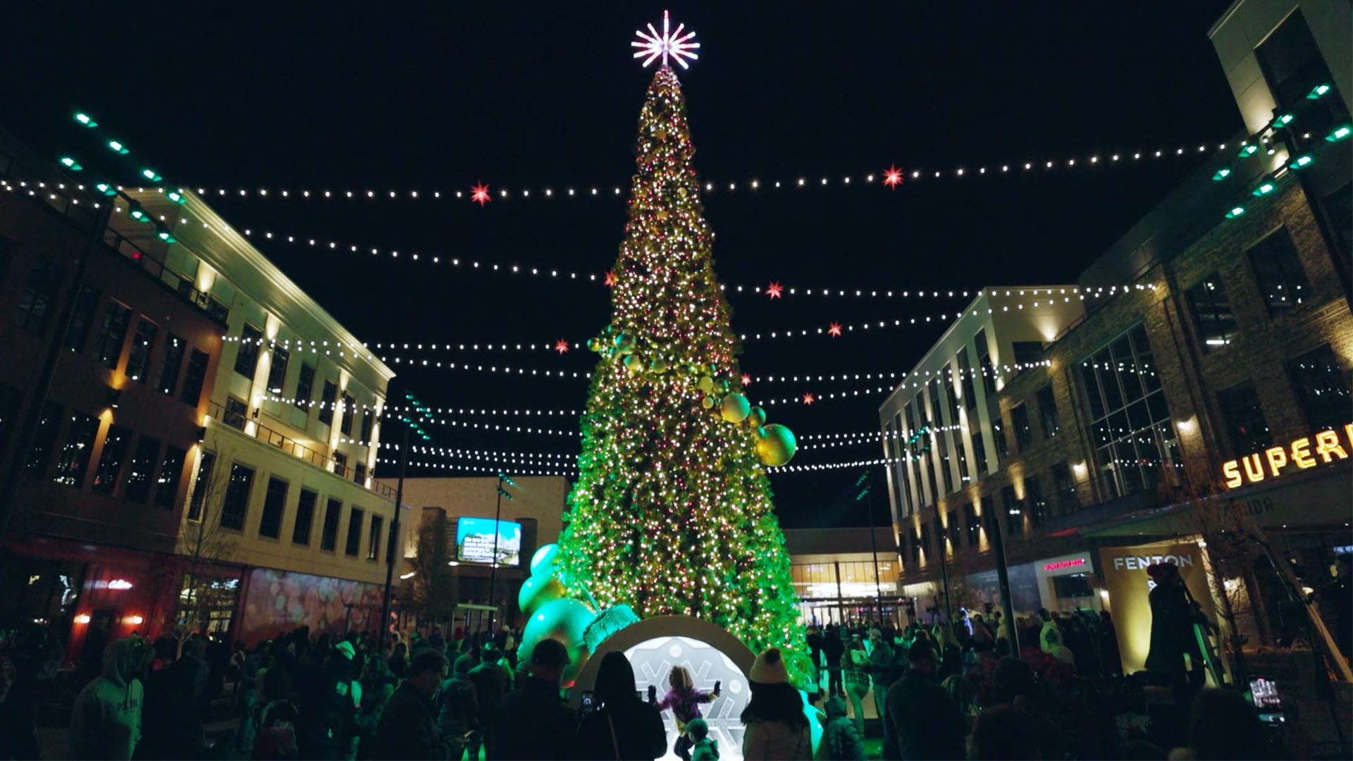 Tree Lighting ceremony in the square at Fenton Cary, NC 2022 thomas Grana Full Circle Streaming & Digital Drone